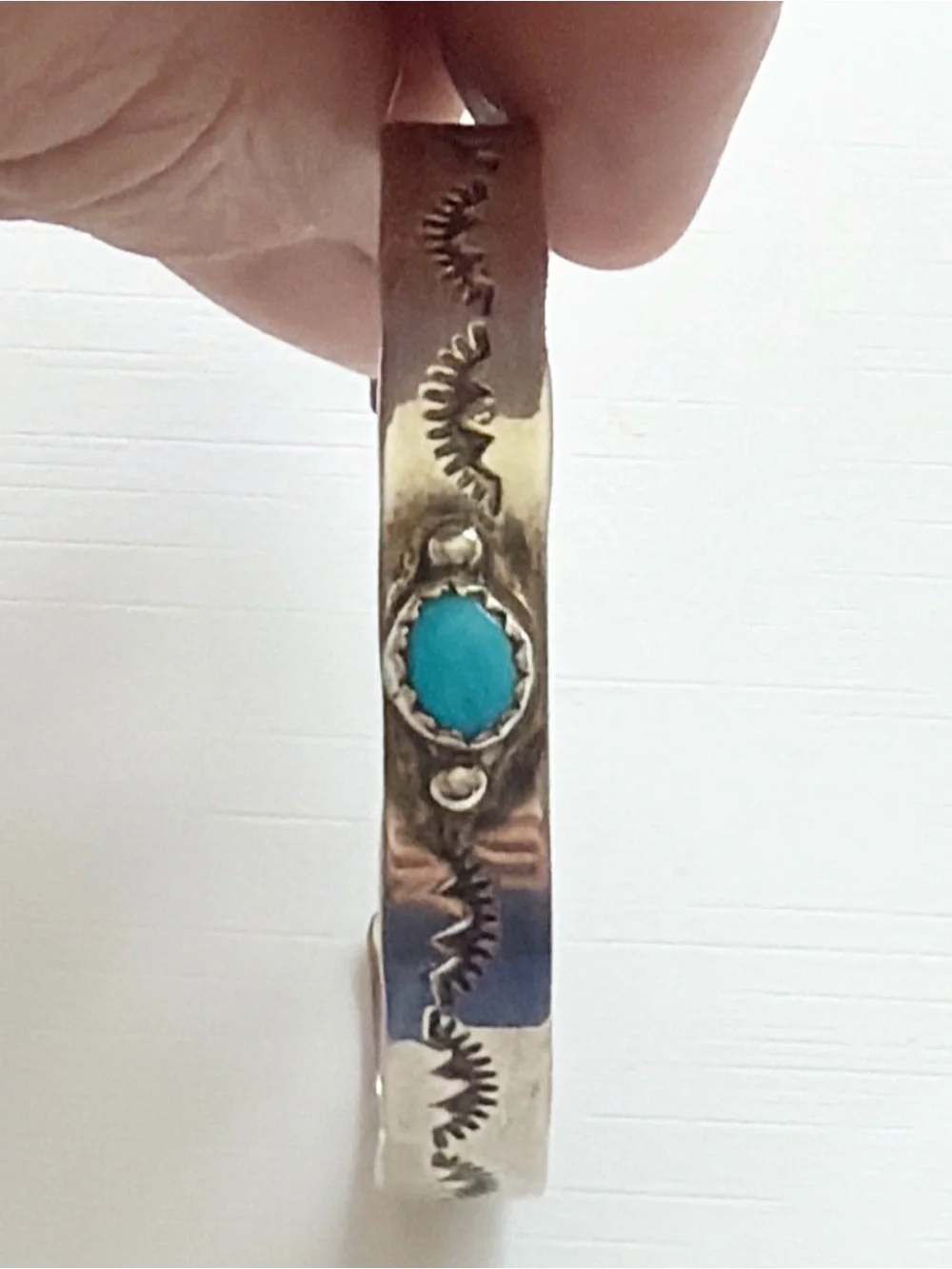 Vintage Southwestern Turquoise Sterling Silver Cuff Bracelet